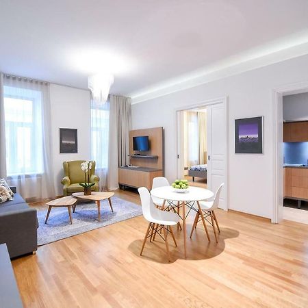 City Centre Chic Apartment Ljubljana 1/4 المظهر الخارجي الصورة
