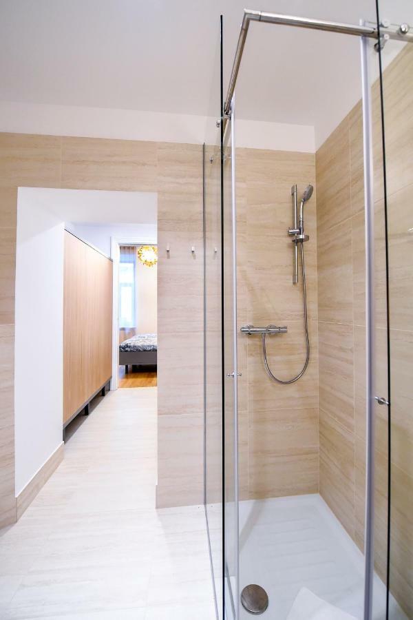City Centre Chic Apartment Ljubljana 1/4 المظهر الخارجي الصورة