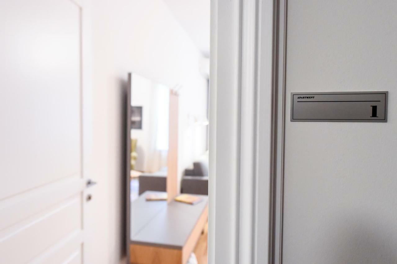 City Centre Chic Apartment Ljubljana 1/4 المظهر الخارجي الصورة